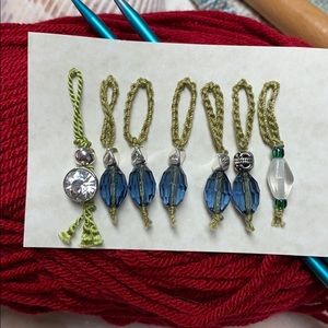 NWOT Knitting Stitch markers for knitting jeweled blue